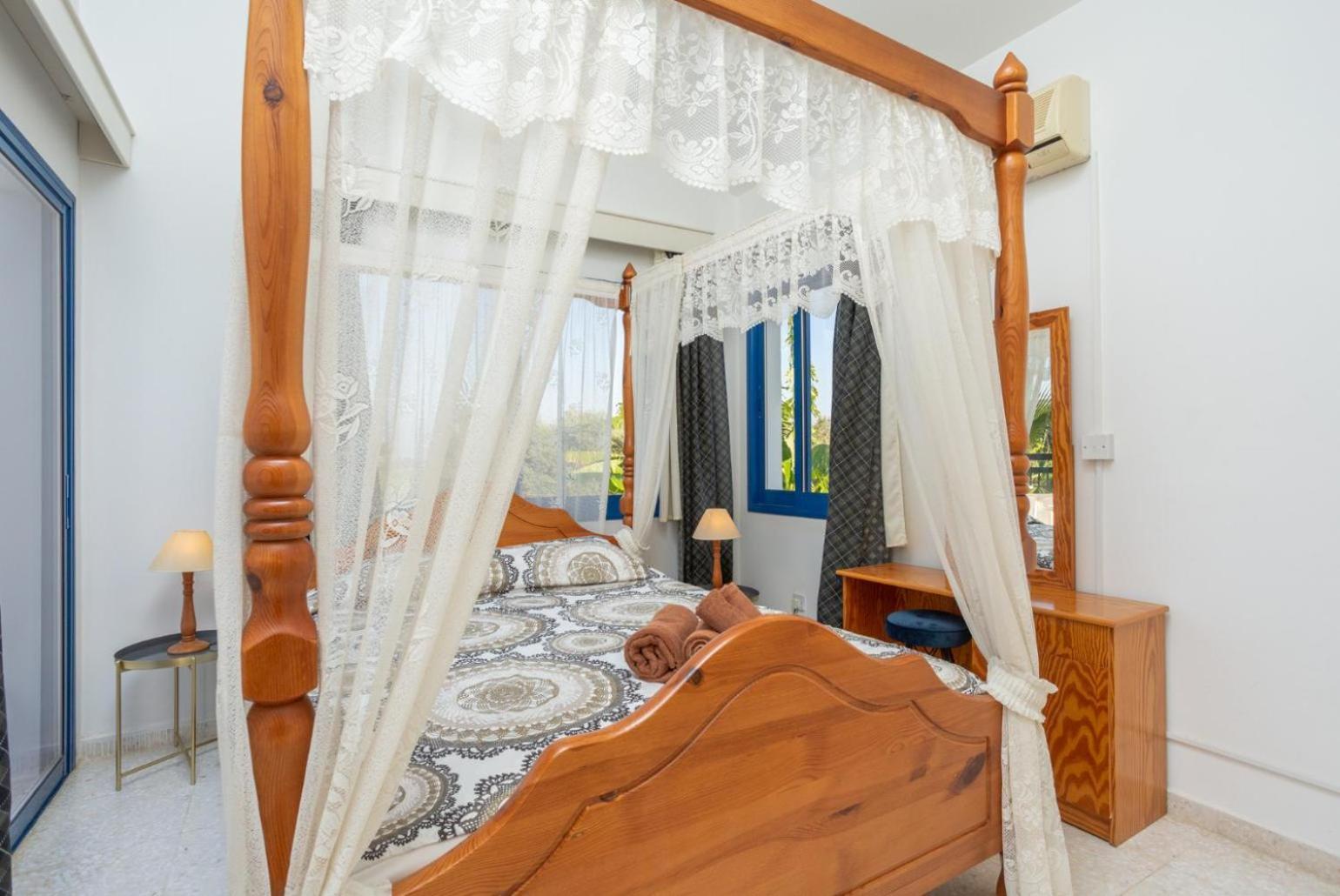 Villa Charoula Pente Paphos Buitenkant foto