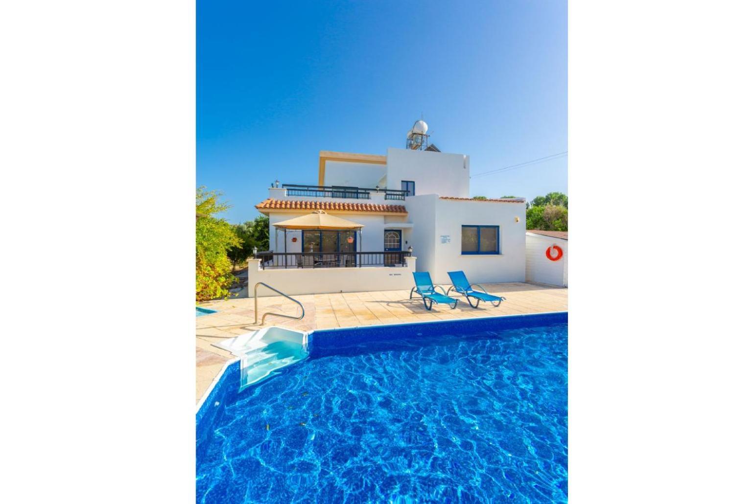Villa Charoula Pente Paphos Buitenkant foto
