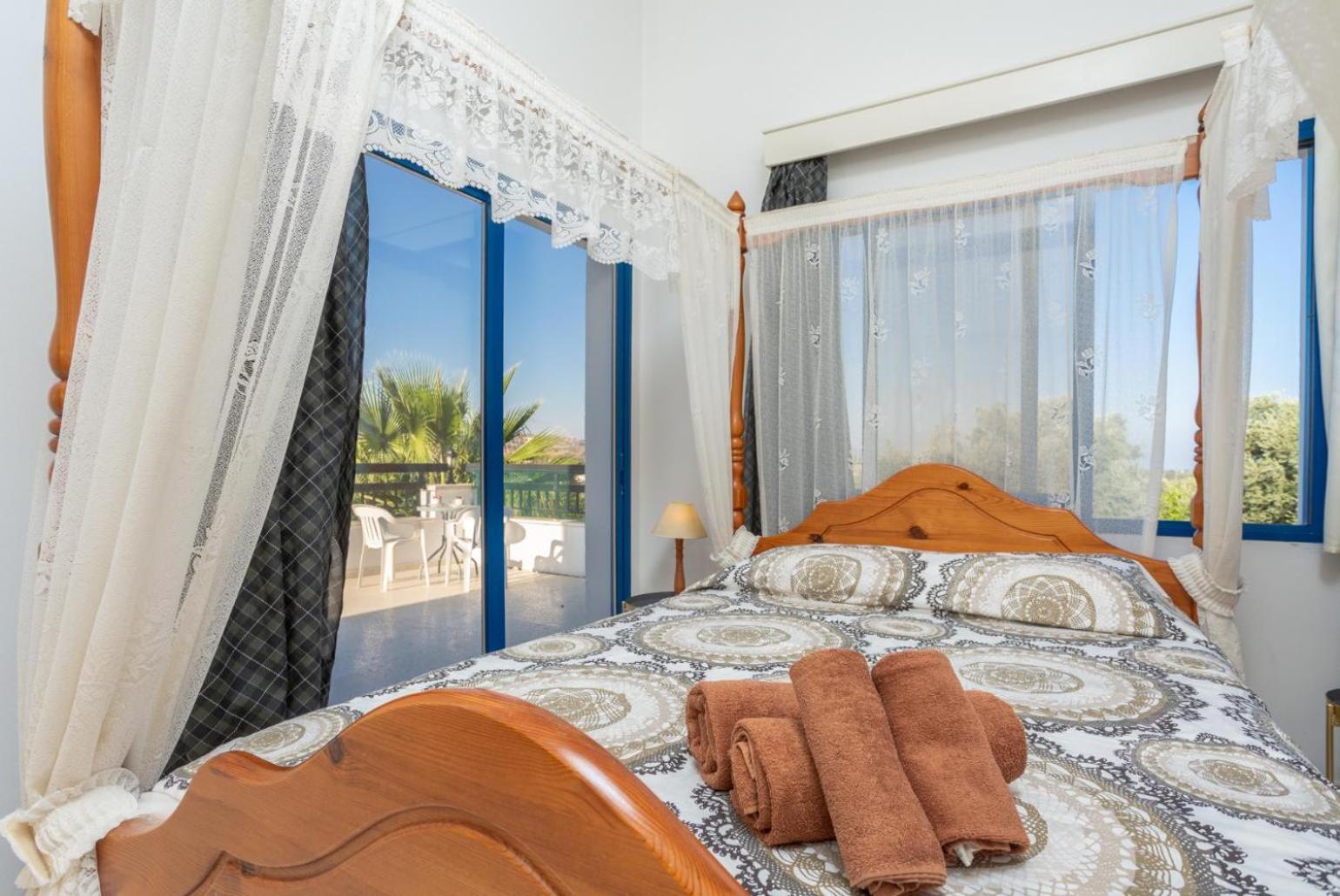 Villa Charoula Pente Paphos Buitenkant foto