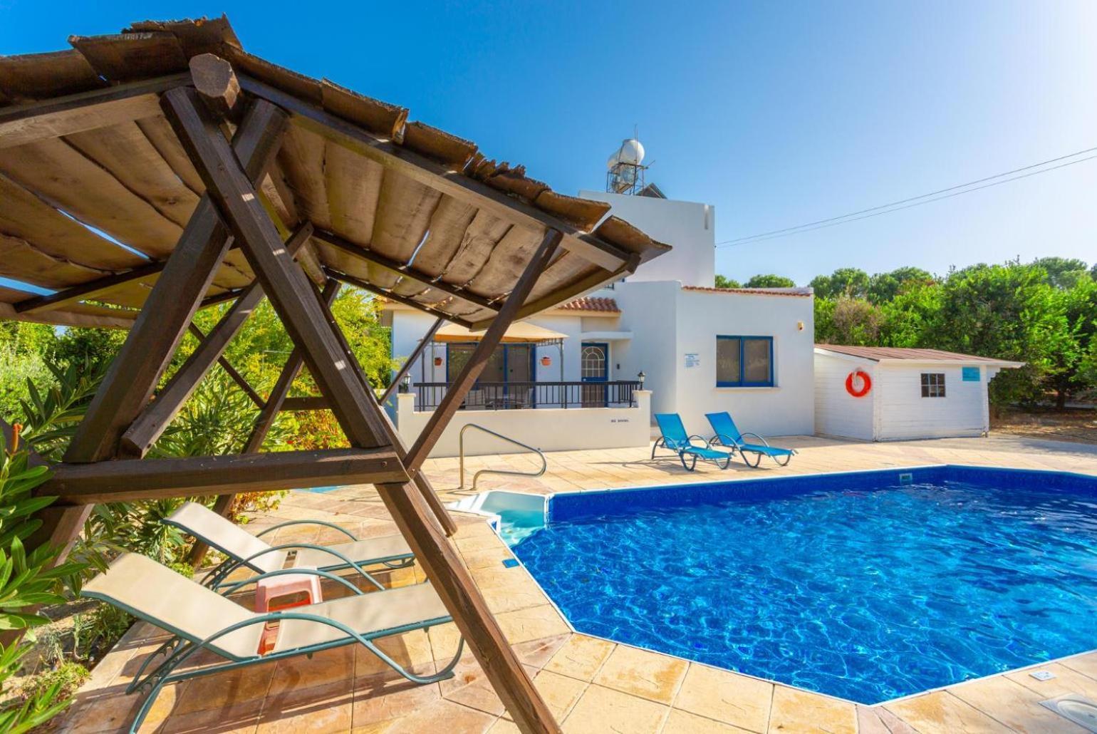 Villa Charoula Pente Paphos Buitenkant foto